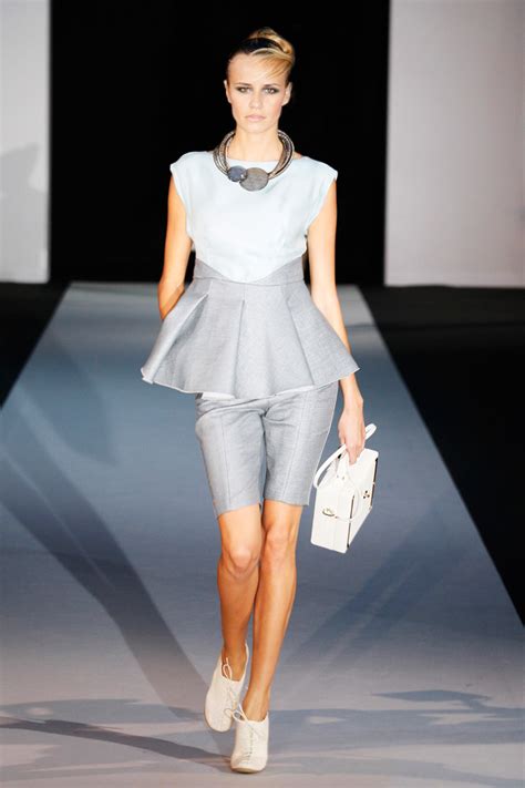 Emporio Armani Spring Summer 2011 Womens Collection
