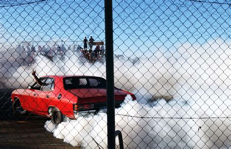 Photos from a Car Burnouts Contest - ShockBlast