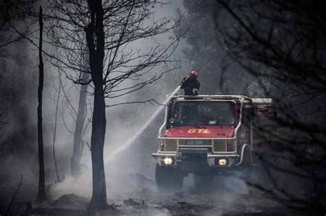 Lincendie En Gironde Progresse Encore Plus De 3 500 Hectares