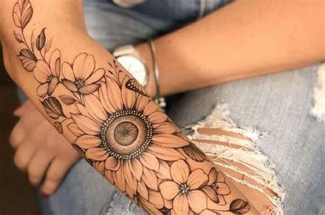 Tatuajes en el brazo para mujer diseños y significados