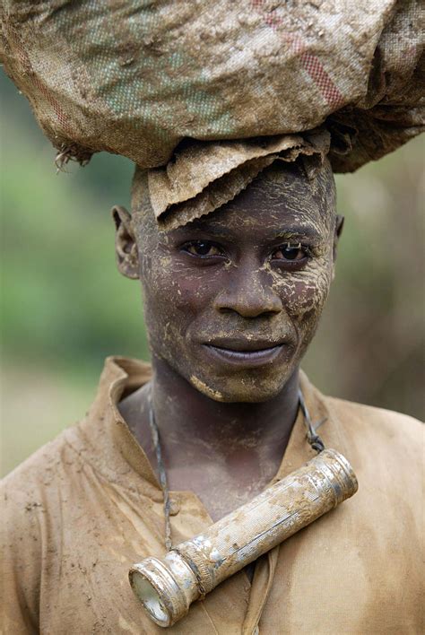 Congo DRC - Cost of Gold - Richard Wainwright Photography