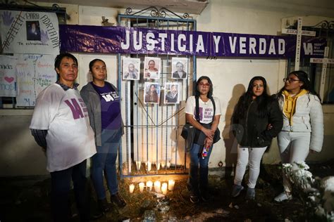 Ofrenda A Víctimas Del Feminicida Serial De Toluca Agencia 24mm