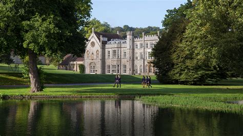 Explore Wycombe Abbey