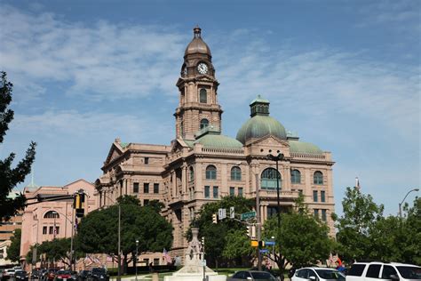 Tarrant County Courthouse