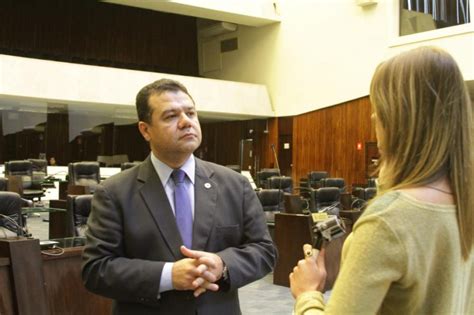 Assembleia Legislativa do Paraná Notícias Nos 3 minutos o