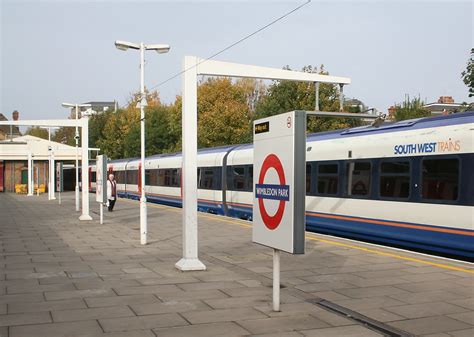 South West Trains Class 458 Unit At Wimbledon Park Flickr