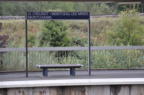 LE CREUSOT MONTCHANIN Le stationnement à la gare TGV est désormais payant