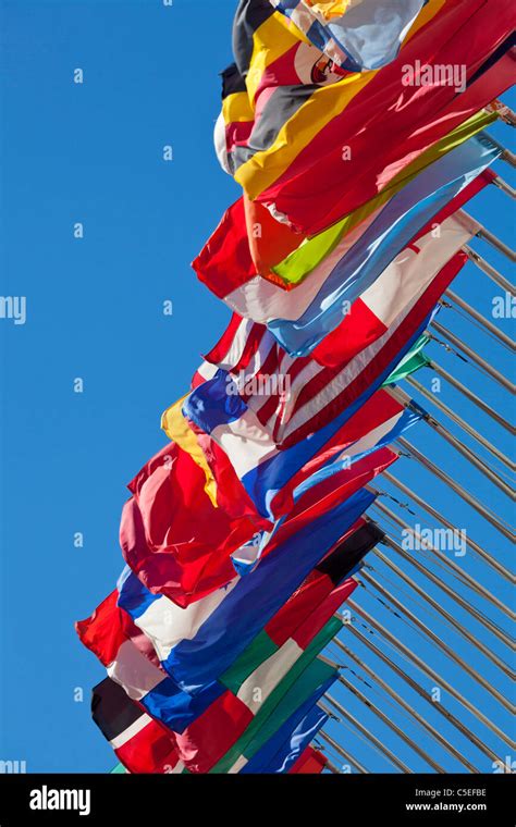 World Flags Flying Hi Res Stock Photography And Images Alamy