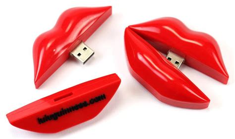 Custom Usb Lips From Usb2u Usb Custom Usb Usb Flash Drive