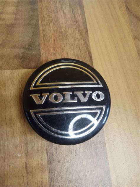 VOLVO 64mm dekielek dekielki kapsel felgi zaślepki zaślepka 30666913