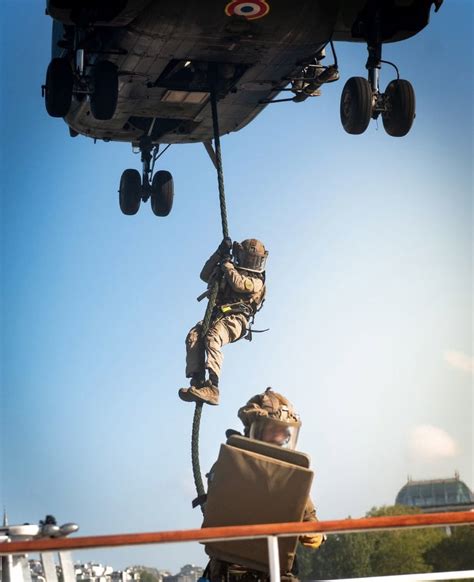 Negociation de crise on Twitter Gign Entraînement en vue des Jeux