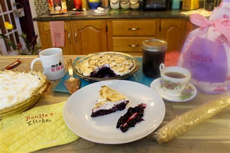 Blueberry Meringue Pie Bonitas Kitchen