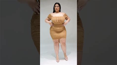 Glamorous Woman 💋💖 Lifestyle Curvy Woman 👩in Passion Dress Style Plus Size Women Fashion Beauty