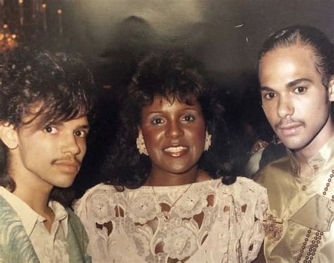 Pin by Devereaux DeBujaque on DeBarge Family | Music legends, Women ...