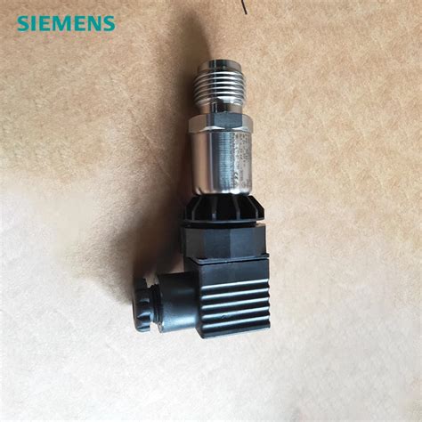 Qbe2003 P10 Siemens Qbe2003 P6 Pressure Sensor For Neutral And Slightly Corrosive Liquids And