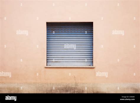 blue window blinds Stock Photo - Alamy