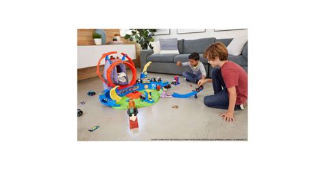 Mattel Hot Wheels Monster Truck T Rex óriás vulkán aréna fénnyel és hanggal Pepita hu