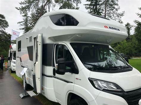 Adria Coral XL Plus A 670 SL Als Alkoven In Trier Bei Caraworld De