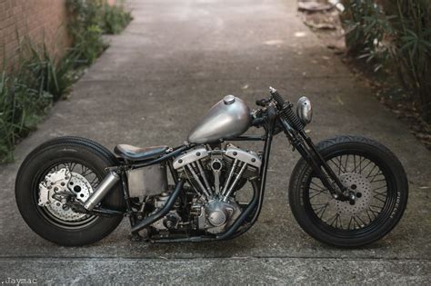 Foto Motor Custom Bobber Customotto