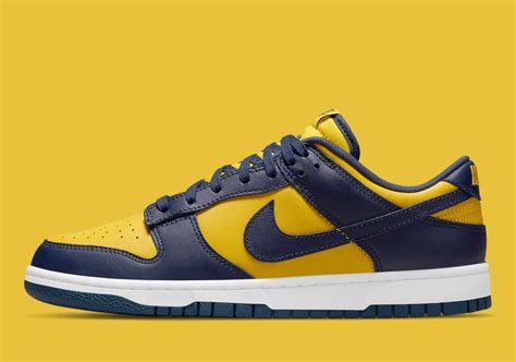 Nike Dunk Low Michigan DD1391-700 Release Date | SneakerNews.com