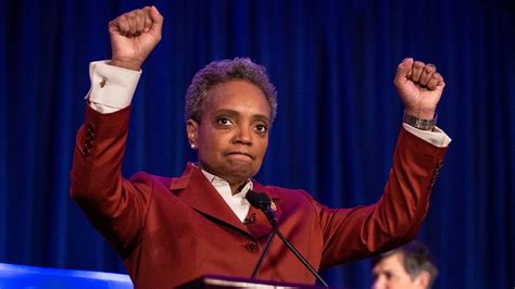 Lori Lightfoot Makes History As Chicago Mayor Elect Chicago News Wttw