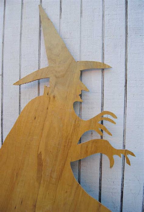 How To Build Halloween Silhouettes For A Spooky Yard