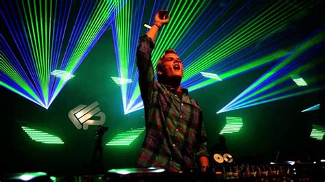 Avicii Vs Nicky Romero I Could Be The One Nicktim Bbc Radio 1