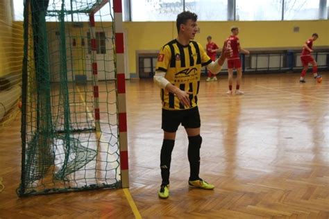 Kkf Konin Awansowa Do Kolejnej Rundy El Mp U W Futsalu