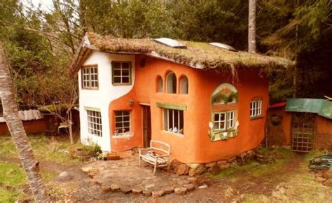 7 Cob Houses Design Ideas A Sturdy Eco Friendly Mud Architecture