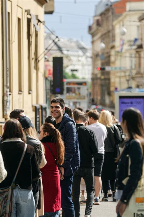 Galerija Velika Gu Va Na Birali Tu U Zagrebu Str Ve Ernji Hr