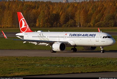 TC LSH Turkish Airlines Airbus A321 271NX Photo By Luba Ostrovskaya