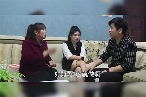 丈夫婚后工资卡给婆婆，妻子效仿把工资卡给娘家妈，这下精彩了 工资卡 妻子 娘家