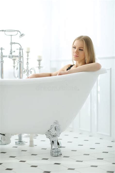 Beautiful Woman In Bathroom Stock Image Image Of Pleasure Beautiful