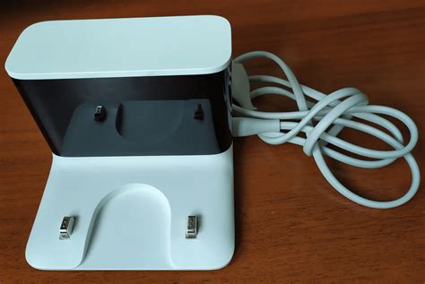 Зарядная док-станция для робота-пылесоса Mi Robot Vacuum Mop. Что внутри?
