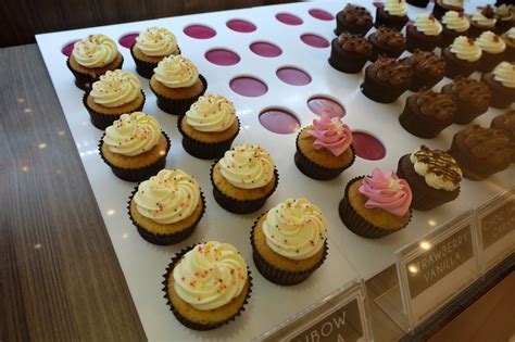 Twelve Cupcakes Terdekat Restoran Dan Tempat Makan Kue Roti