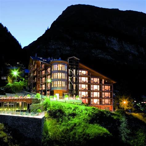 THE 10 BEST Hotels in Swiss Alps for 2024 (from C$135) - Tripadvisor