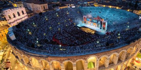 Laida Tra Passato E Futuro Incanta Il Pubblico Dellarena Di Verona