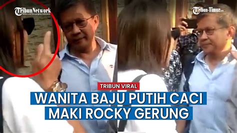 Rocky Gerung Didorong Dimaki Emak Emakusai Diperiksa Polisi