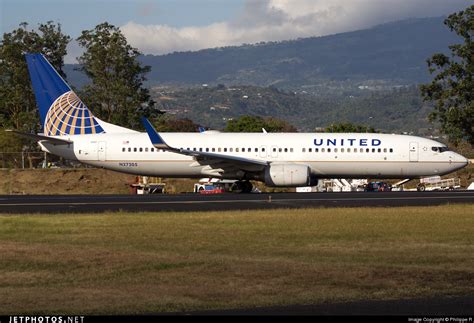 N Boeing United Airlines Philippe R Jetphotos