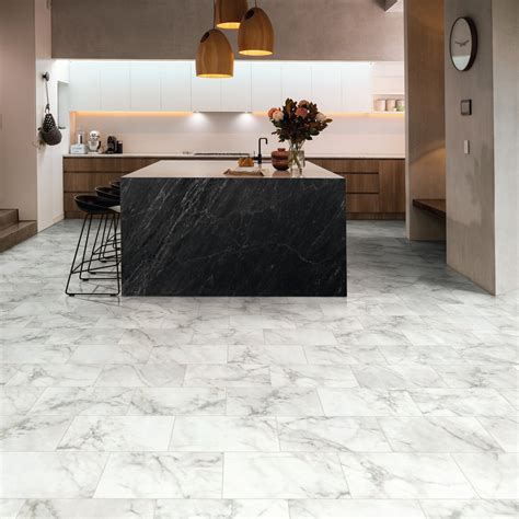 Karndean Luxury Vinyl Knight Tile Rigidcore River Marble – Flooring Market