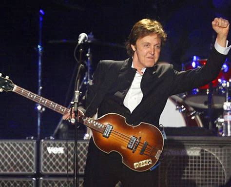 Paul Mccartney Se Une Campanha De Apoio Ao Grupo Pussy Riot Pop