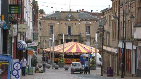 MANSFIELD, UK - AUGUST 2012:The Town Centre Of Mansfield In Nottinghamshire. Stock Footage Video ...