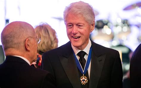 Bill Clinton and 15 Others Received the Presidential Medal of Freedom ...