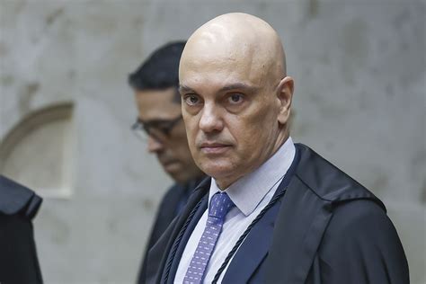 Leia na íntegra a decisão em que Moraes manda suspender o X de Elon