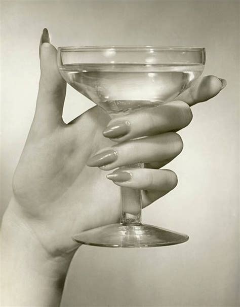 Pin By Corrie On Thrilling Hand Reference Martini Hand Pose