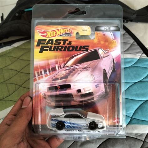 Hot Wheels Nissan Skyline R Fast And Furious Card Not Mint Free Shipping Shopee Singapore