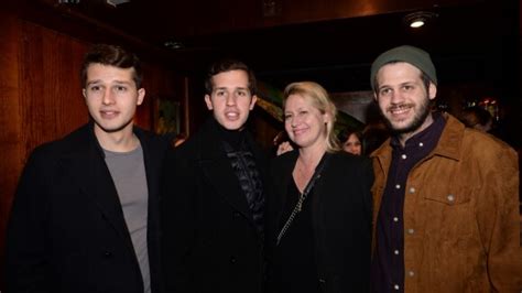 Photo Luana Belmondo Avec Ses Fils Giacomo Belmondo Victor Belmondo