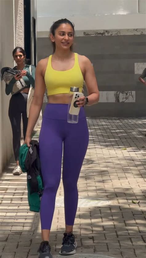 Rakul Preet Singh In Indian Actress Hot Pics Curvy Women Fashion Actress Hot Photoshoot