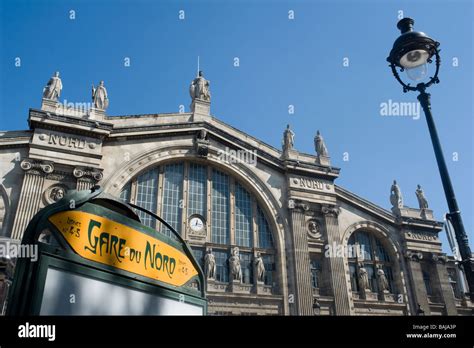 Paris Gare Du Nord Metro Hi Res Stock Photography And Images Alamy