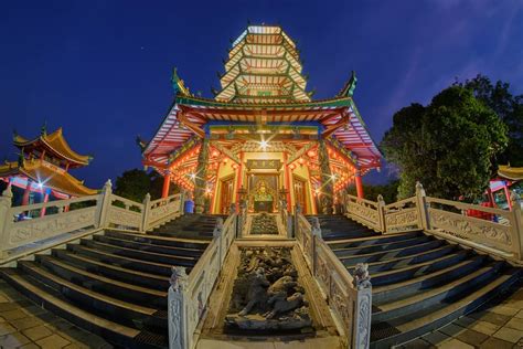 10 Gambar Pagoda Avalokitesvara Tiket Masuk Vihara Buddhagaya Watugong